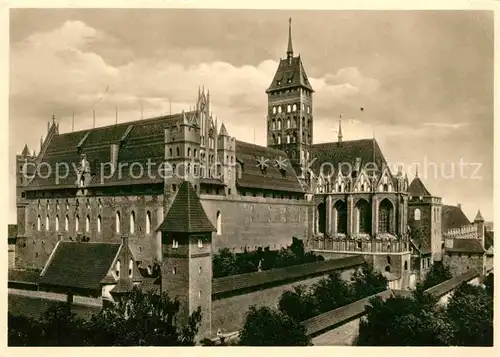 AK / Ansichtskarte Marienburg Westpreussen Die Marienburg Hochschloss von Suedosten Kat. Malbork Polen