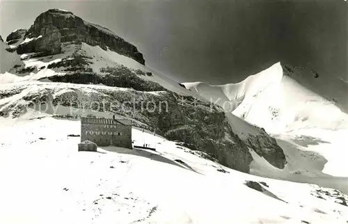 AK / Ansichtskarte Bluemlisalp BE mit Weisser und Wilde Frau Kat. Kandersteg