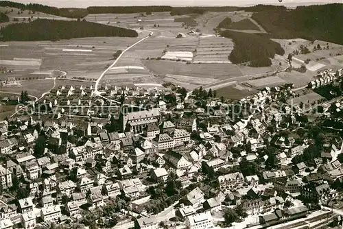 AK / Ansichtskarte Titisee Neustadt Fliegeraufnahme Kat. Titisee Neustadt