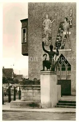 AK / Ansichtskarte Schwenningen Neckar Brunnen am Rathaus Kat. Villingen Schwenningen