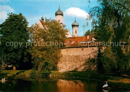 AK / Ansichtskarte Isny Allgaeu Partie am See mit Kirche Kat. Isny im Allgaeu