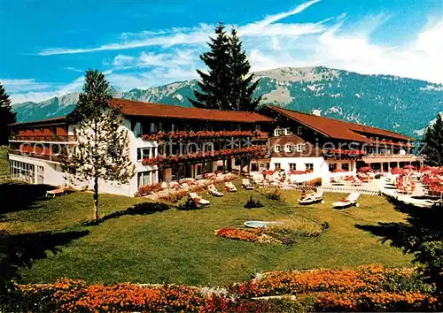 AK / Ansichtskarte Sonthofen Oberallgaeu Sport und Kurhotel Allgaeuer Berghof Allgaeuer Alpen Kat. Sonthofen