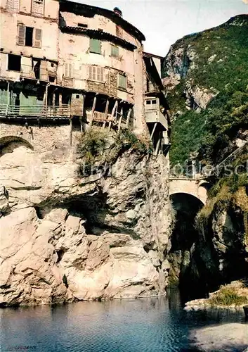 AK / Ansichtskarte Pont en Royans Les maisons suspendues et leur balcon Felsenhaeuser Kat. Pont en Royans