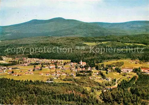 AK / Ansichtskarte Spiegelau Erholungsort Bayerischer Wald mit Rachel Fliegeraufnahme Kat. Spiegelau