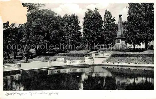 AK / Ansichtskarte Gardelegen Parkanlage Teich Kat. Gardelegen