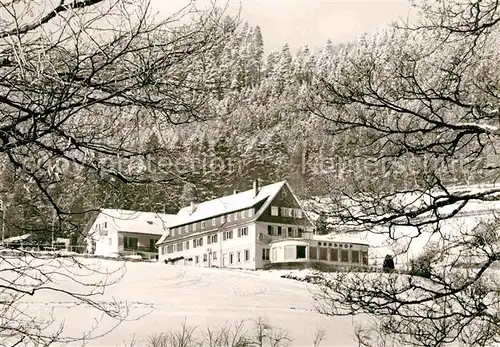 AK / Ansichtskarte Enzkloesterle Gasthof Berghof Winter Kat. Enzkloesterle