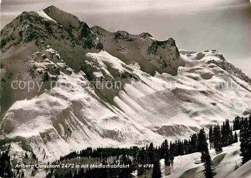 AK / Ansichtskarte Arlberg Omeshorn mit Madlochabfahrt Gebirgspanorama Wintersportplatz Alpen Kat. Oesterreich