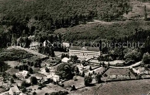 AK / Ansichtskarte Hochwaldhausen Ilbeshausen Fliegeraufnahme Kat. Grebenhain