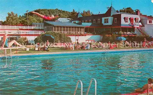 AK / Ansichtskarte Quebec Hotel Restaurant Le Montclair Piscine Kat. Quebec