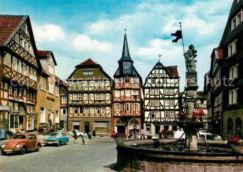 AK / Ansichtskarte Fritzlar Marktplatz Rolandsbrunnen Kat. Fritzlar