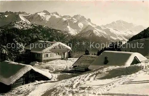 AK / Ansichtskarte Les Marecottes La Creusaz et le massif du Mont Blanc Kat. Les Marecottes