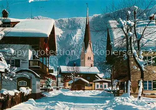 AK / Ansichtskarte Bayrischzell Dorfpartie im Winter Kat. Bayrischzell