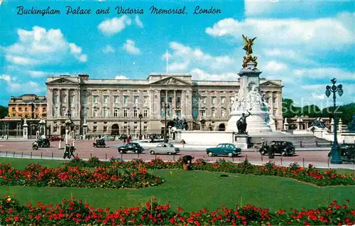 AK / Ansichtskarte London Buckingham Palace Kat. City of London