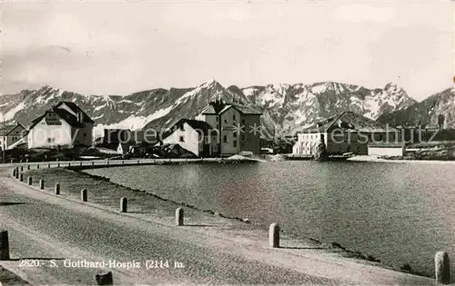 AK / Ansichtskarte St Gotthard Hospiz Berghotel Bergsee Alpenpass Kat. Gotthard St.