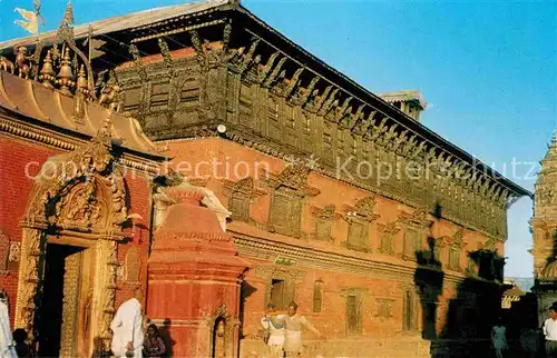 AK / Ansichtskarte Bhadgaon Palace of 55 windows and the Golden Gate