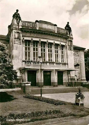 AK / Ansichtskarte Giessen Lahn Stadttheater Kat. Giessen