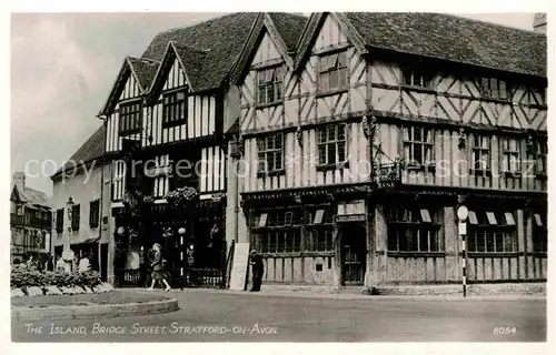 AK / Ansichtskarte Stratford on Avon Bridge Street Kat. Stratford on Avon