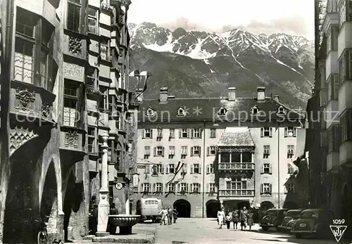 AK / Ansichtskarte Innsbruck Herzog Friedrichstrasse Goldene Dachl Kat. Innsbruck