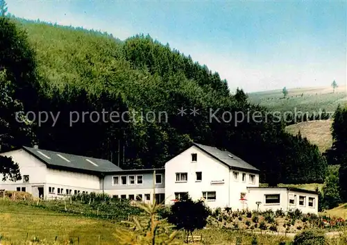 AK / Ansichtskarte Girkhausen Bad Berleburg Gasthof und Pension Zur Schmelzhuette Kat. Bad Berleburg