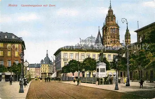 AK / Ansichtskarte Mayence Place Gutenberg et le Dome Gutenbergplatz Dom Kat. Mainz