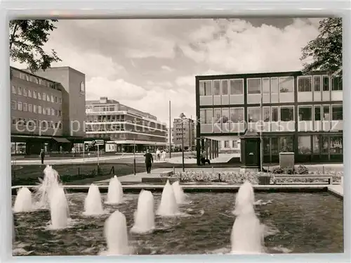 AK / Ansichtskarte Mainz Rhein Blick in die Grosse Bleiche vom Schlossplatz aus Wasserspiele