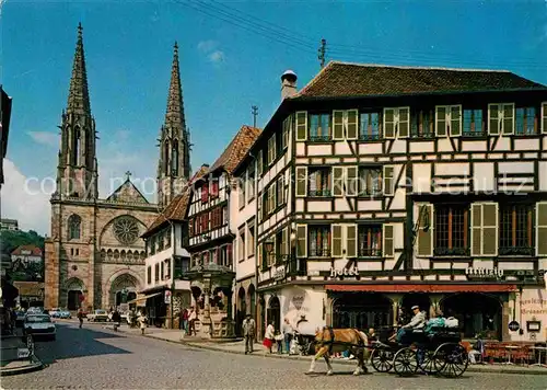 AK / Ansichtskarte Obernai Bas Rhin Hotel Restaurant de la Cloche Eglise Fachwerkhaeuser Kirche Pferdekutsche Kat. Obernai