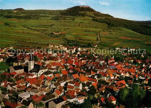 AK / Ansichtskarte Staffelstein Fliegeraufnahme mit Staffelberg Kat. Bad Staffelstein