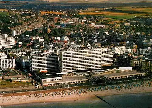 AK / Ansichtskarte Westerland Sylt Kurzentrum Nordseeheilbad Fliegeraufnahme Kat. Westerland