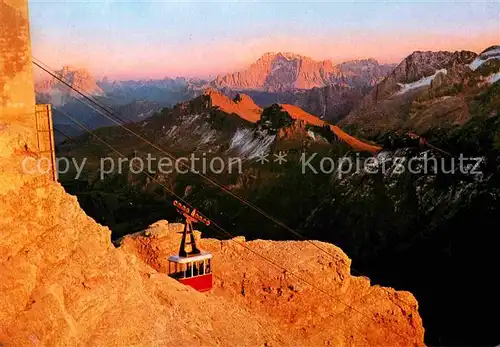 AK / Ansichtskarte Seilbahn Funivia Sass Pordoi Cima Civetta Dolomiti  Kat. Bahnen