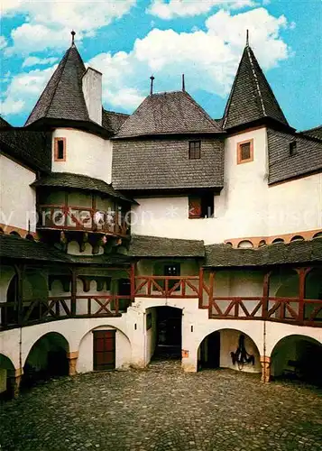 AK / Ansichtskarte Kaub Rhein Schloss Pfalzgrafenstein Innenhof