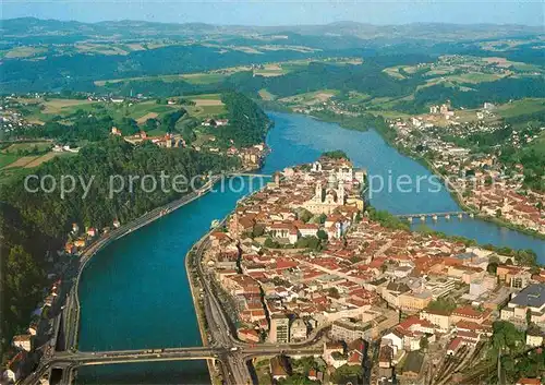 AK / Ansichtskarte Passau Dreifluessestadt am Zusammenfluss von Donau Inn und Ilz Fliegeraufnahme Kat. Passau