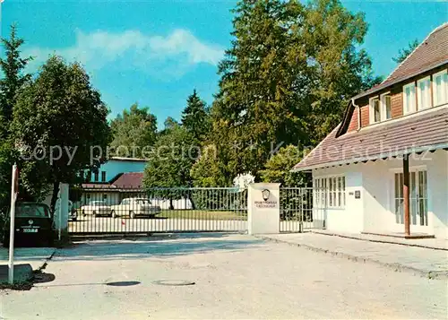 AK / Ansichtskarte Gruenwald Muenchen Sportschule  Kat. Gruenwald