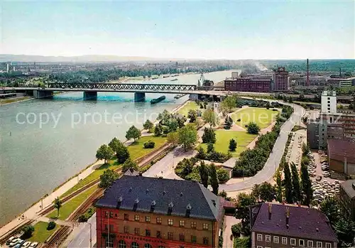 AK / Ansichtskarte Ludwigshafen Rhein Panorama mit Rheinbruecke Kat. Ludwigshafen am Rhein