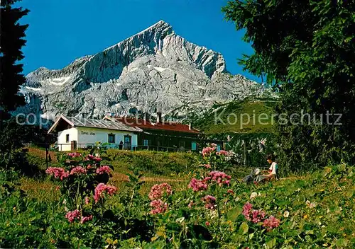 AK / Ansichtskarte Garmisch Partenkirchen Kreuzalm am Kreuzeck gegen Alpspitze Wettersteingebirge Kat. Garmisch Partenkirchen