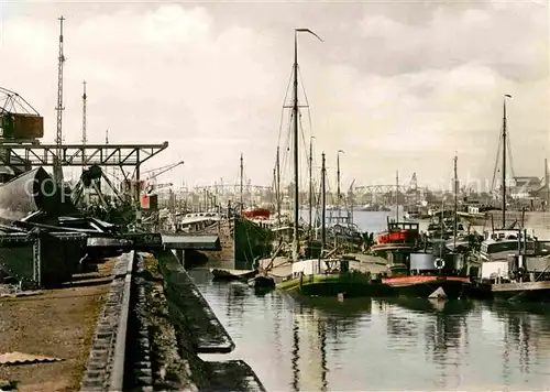 AK / Ansichtskarte Duisburg Ruhr Partie am Hafen Kat. Duisburg