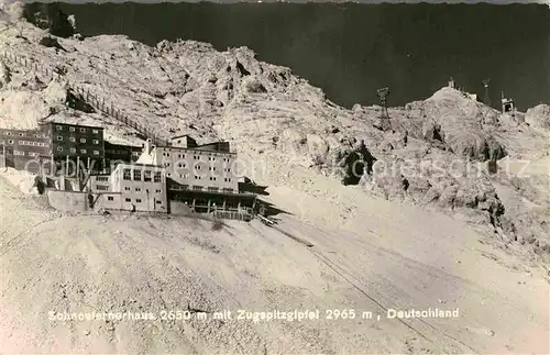 AK / Ansichtskarte Zugspitze Schneefernerhaus mit Zugspitzgipfel Wettersteingebirge Kat. Garmisch Partenkirchen