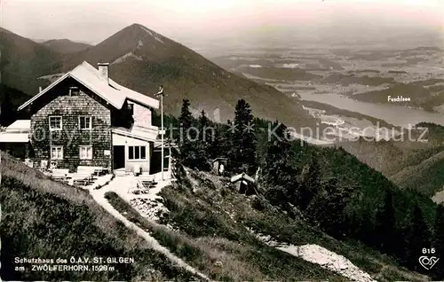 AK / Ansichtskarte St Gilgen Salzkammergut Schutzhaus des oeAV am Zwoelferhorn Fernsicht Blick zum Fuschlsee Kat. St Gilgen Wolfgangsee