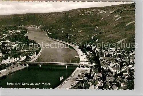 AK / Ansichtskarte Bernkastel Kues Moselpartie mit Burgruine Landshut Kat. Bernkastel Kues