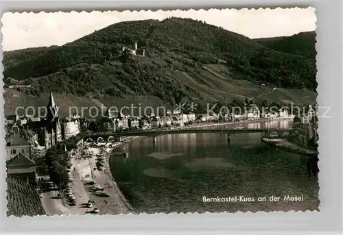 AK / Ansichtskarte Bernkastel Kues Moselpartie mit Burgruine Landshut Kat. Bernkastel Kues