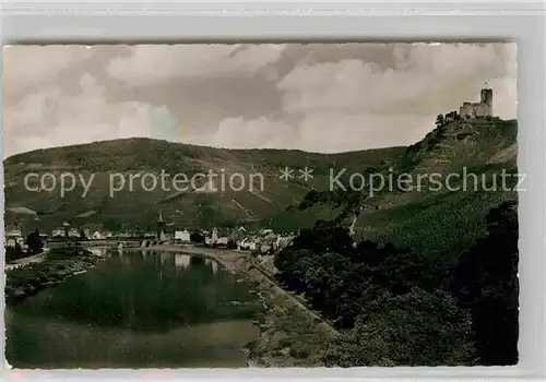 AK / Ansichtskarte Bernkastel Kues Moselpartie mit Burgruine Landshut Kat. Bernkastel Kues