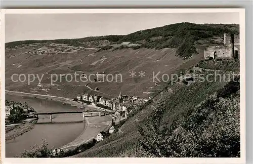 AK / Ansichtskarte Bernkastel Kues Moselpartie mit Burgruine Landshut Kat. Bernkastel Kues