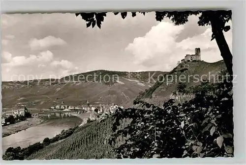 AK / Ansichtskarte Bernkastel Kues Moselpartie mit Burgruine Landshut Kat. Bernkastel Kues