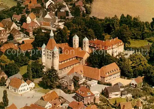 AK / Ansichtskarte Freckenhorst Fliegeraufnahme Stiftskirche mit Kreuzgang Kat. Warendorf