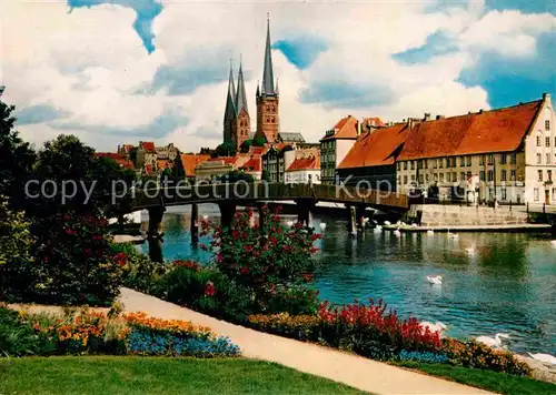 AK / Ansichtskarte Luebeck Blick vom Malerwinkel Uferpromenade Bruecke Kirche Hansestadt Kat. Luebeck