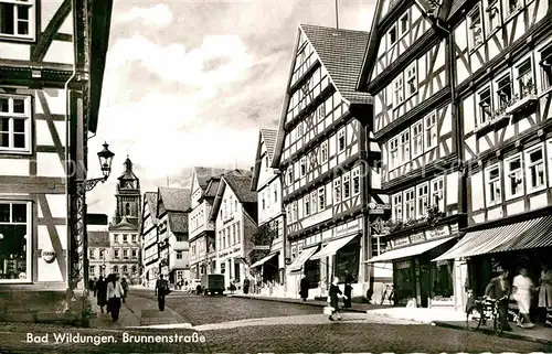 AK / Ansichtskarte Bad Wildungen Brunnenstrasse Fachwerk Kat. Bad Wildungen