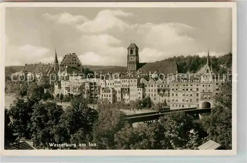 AK / Ansichtskarte Wasserburg Inn Teilansicht mit Burg Kat. Wasserburg a.Inn