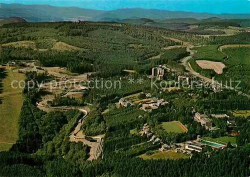 AK / Ansichtskarte Winterberg Hochsauerland Heilklimatischer Kurort Wintersportplatz Fliegeraufnahme Kat. Winterberg