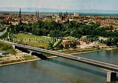 AK / Ansichtskarte Speyer Rhein Rheinbruecke Stadtbild mit Dom Fliegeraufnahme Kat. Speyer