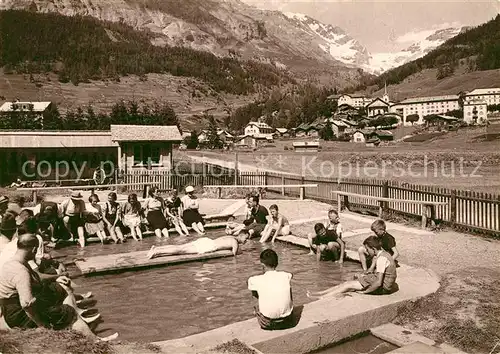 AK / Ansichtskarte Leukerbad Thermalbad im Jahre 1953 Blick zum Gemmipass Kat. Loeche les Bains