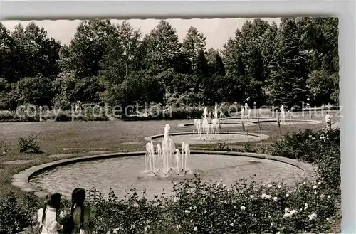 AK / Ansichtskarte Zweibruecken Rosengarten Springbrunnen Kat. Zweibruecken